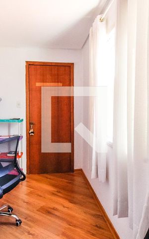 Casa à venda com 225m², 4 quartos e 3 vagasQuarto 3