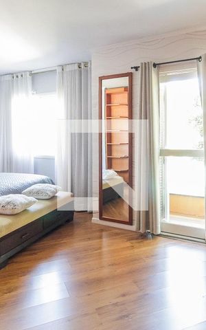 Casa à venda com 225m², 4 quartos e 3 vagasSuíte
