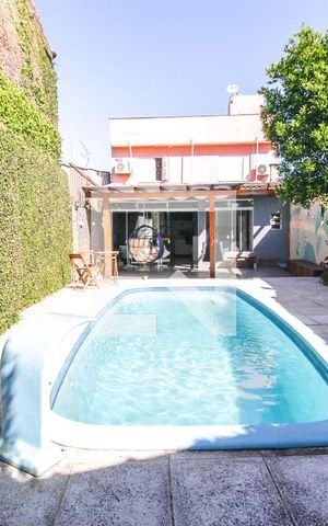 Casa à venda com 225m², 4 quartos e 3 vagasVaranda