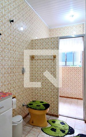 Casa à venda com 180m², 2 quartos e 1 vagaBanheiro