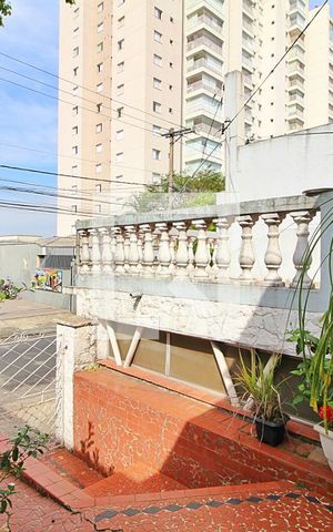 Casa à venda com 180m², 2 quartos e 1 vagaEntrada