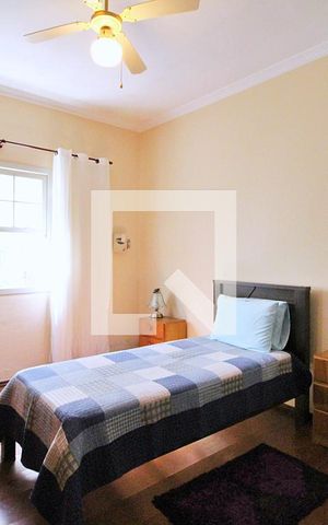 Casa à venda com 180m², 2 quartos e 1 vagaQuarto 1