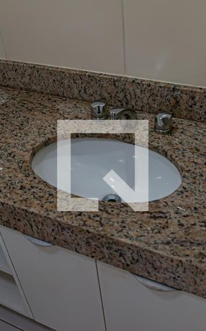 Apartamento à venda com 65m², 2 quartos e 1 vaga Apartamento à venda com 65m², 2 quartos e 1 vagabanheiro