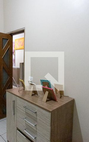 Casa à venda com 225m², 3 quartos e 1 vaga Casa à venda com 225m², 3 quartos e 1 vagaQuarto 2