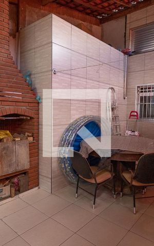 Casa à venda com 225m², 3 quartos e 1 vaga Casa à venda com 225m², 3 quartos e 1 vagaChurrasqueira