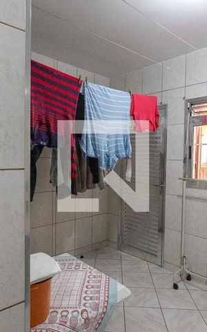 Casa à venda com 225m², 3 quartos e 1 vaga Casa à venda com 225m², 3 quartos e 1 vagaÁrea de serviço 2