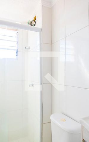 Apartamento à venda com 53m², 2 quartos e 1 vaga Apartamento à venda com 53m², 2 quartos e 1 vagaBanheiro