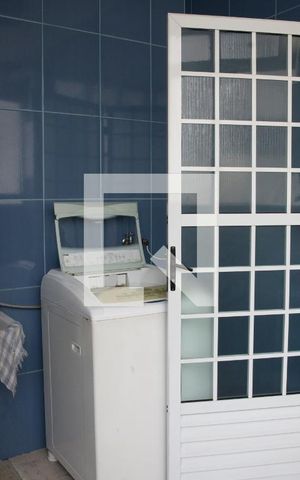 Apartamento para alugar com 208m², 4 quartos e 1 vaga Apartamento para alugar com 208m², 4 quartos e 1 vagaÁrea de Serviço