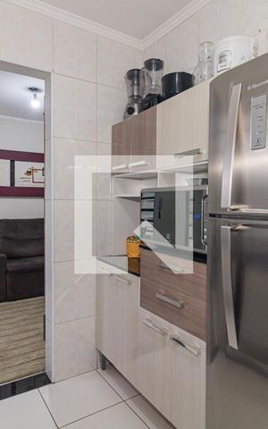 Apartamento à venda com 43m², 2 quartos e sem vagaCozinha e Área de Serviço