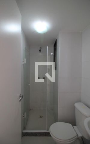 Apartamento à venda com 55m², 2 quartos e 1 vagaBanheiro Social