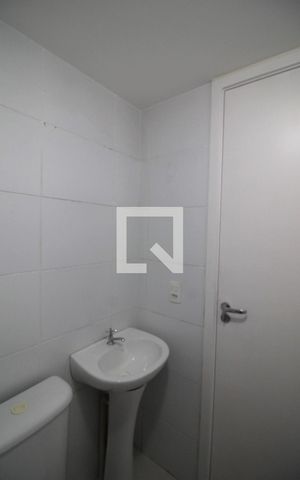 Apartamento à venda com 55m², 2 quartos e 1 vagaBanheiro Social