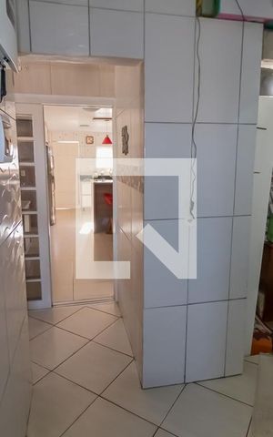 Casa à venda com 230m², 2 quartos e 2 vagasÁrea de Serviço