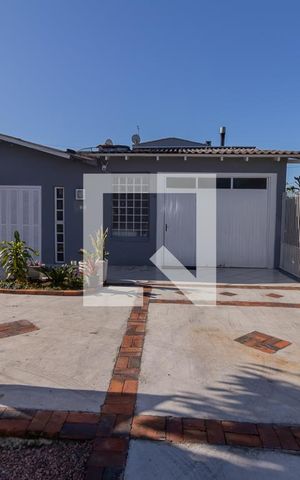 Casa à venda com 230m², 2 quartos e 2 vagasFachada