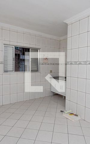 Casa para alugar com 48m², 1 quarto e sem vaga Casa para alugar com 48m², 1 quarto e sem vagaCozinha