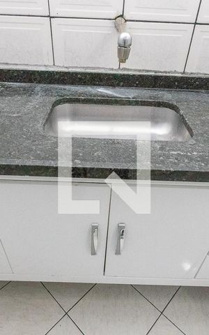 Casa para alugar com 48m², 1 quarto e sem vaga Casa para alugar com 48m², 1 quarto e sem vagaCozinha