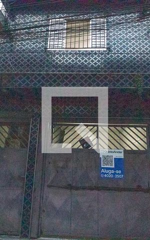 Casa para alugar com 48m², 1 quarto e sem vaga Casa para alugar com 48m², 1 quarto e sem vagaFachada
