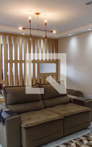 Apartamento à venda com 156m², 3 quartos e 1 vaga Apartamento à venda com 156m², 3 quartos e 1 vagaSala