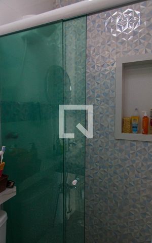 Apartamento à venda com 156m², 3 quartos e 1 vaga Apartamento à venda com 156m², 3 quartos e 1 vagaBanheiro Suíte 2