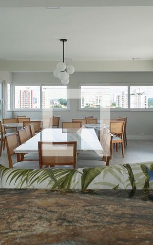 Apartamento para alugar com 40m², 2 quartos e 1 vaga Apartamento para alugar com 40m², 2 quartos e 1 vagaSalão de festas