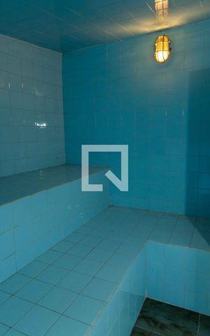 Casa à venda com 700m², 4 quartos e 2 vagas Casa à venda com 700m², 4 quartos e 2 vagasSauna