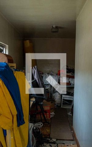 Casa à venda com 700m², 4 quartos e 2 vagas Casa à venda com 700m², 4 quartos e 2 vagasQuarto extra reversível