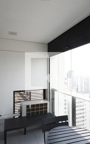 Apartamento para alugar com 38m², 1 quarto e 1 vagaVaranda