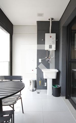 Apartamento para alugar com 38m², 1 quarto e 1 vagaVaranda