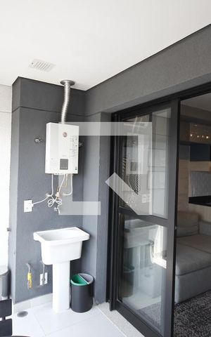 Apartamento para alugar com 38m², 1 quarto e 1 vagaÁrea de Serviço