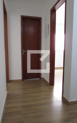 Casa para alugar com 163m², 3 quartos e 2 vagasCorredor Quartos