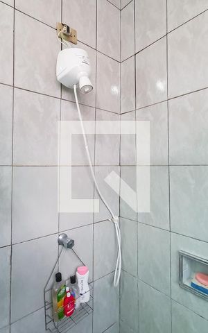 Casa à venda com 260m², 2 quartos e sem vaga Casa à venda com 260m², 2 quartos e sem vagaBanheiro