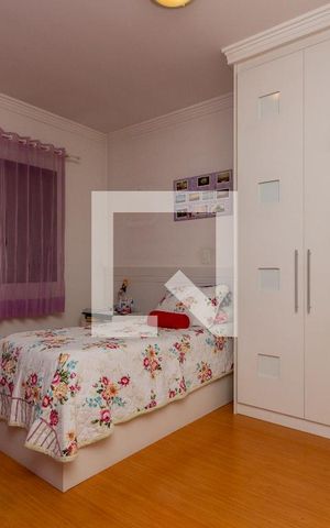 Casa à venda com 245m², 5 quartos e 5 vagas Casa à venda com 245m², 5 quartos e 5 vagasSuíte 3