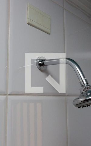 Casa à venda com 245m², 5 quartos e 5 vagas Casa à venda com 245m², 5 quartos e 5 vagasDetalhe Banheiro - Suíte 2