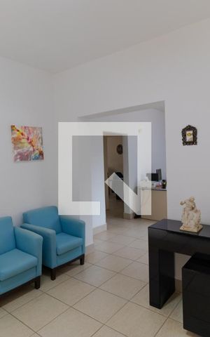 Casa à venda com 175m², 4 quartos e 4 vagas Casa à venda com 175m², 4 quartos e 4 vagasSala 01