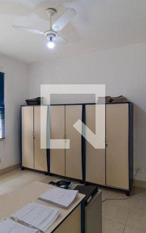 Casa à venda com 175m², 4 quartos e 4 vagas Casa à venda com 175m², 4 quartos e 4 vagasSuíte 01