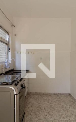 Apartamento à venda com 74m², 2 quartos e sem vaga Apartamento à venda com 74m², 2 quartos e sem vagaCozinha