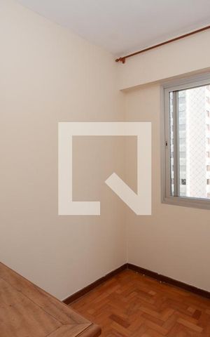 Apartamento à venda com 133m², 2 quartos e 1 vaga Apartamento à venda com 133m², 2 quartos e 1 vagaQuarto de Serviço