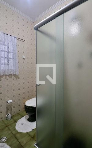 Casa à venda com 395m², 4 quartos e 1 vagaBanheiro 1
