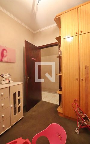 Casa à venda com 395m², 4 quartos e 1 vagaQuarto 2