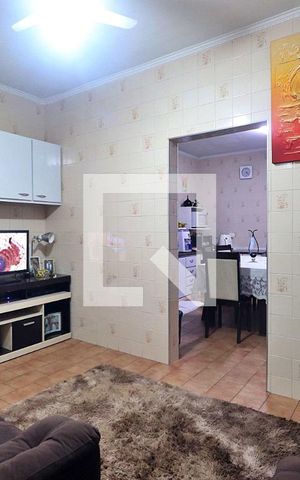 Casa à venda com 395m², 4 quartos e 1 vagaSala de TV