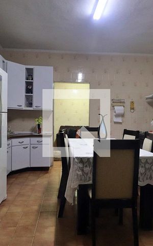 Casa à venda com 395m², 4 quartos e 1 vagaCozinha