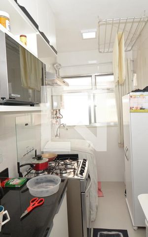 Apartamento à venda com 61m², 2 quartos e sem vagaCozinha e Área de Serviço