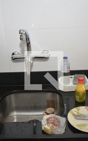 Apartamento à venda com 61m², 2 quartos e sem vagaCozinha e Área de Serviço