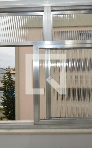 Apartamento à venda com 61m², 2 quartos e sem vagaCozinha e Área de Serviço