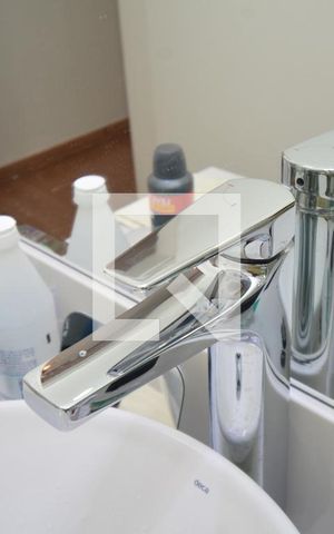 Apartamento à venda com 61m², 2 quartos e sem vagaBanheiro - Torneira