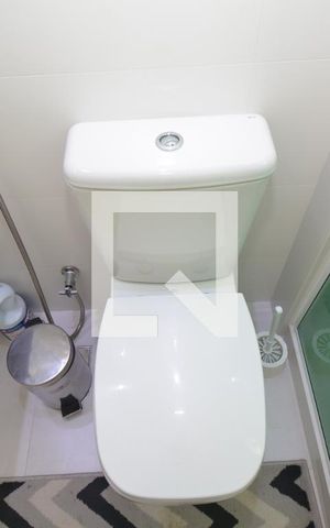 Apartamento à venda com 61m², 2 quartos e sem vagaBanheiro