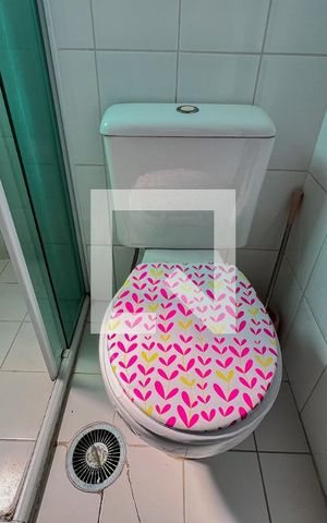 Apartamento para alugar com 56m², 2 quartos e 1 vagaBanheiro Social