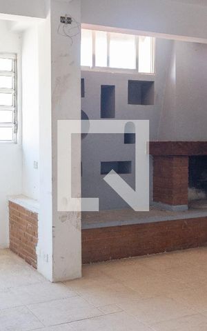 Casa à venda com 366m², 4 quartos e 2 vagas Casa à venda com 366m², 4 quartos e 2 vagasSala 2