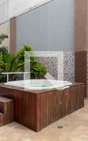 Studio à venda com 46m², 1 quarto e 1 vaga Studio à venda com 46m², 1 quarto e 1 vagaHidromassagem