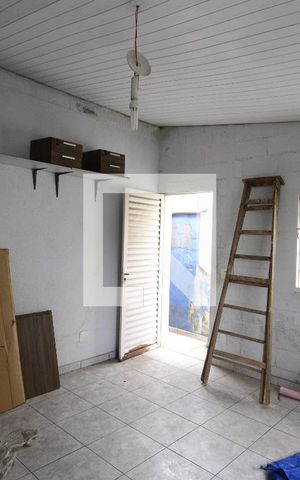 Casa à venda com 270m², 3 quartos e 2 vagasQuarto de Serviço