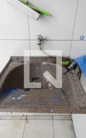 Casa à venda com 270m², 3 quartos e 2 vagasÁrea de Serviço
